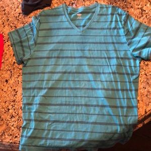 Soft old navy t shirt